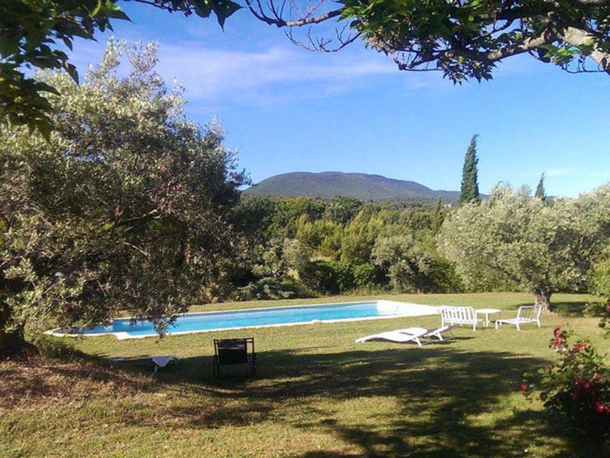 Maison De Charme En Campagne A Cucuron Avec Piscine Privee Villa Exterior foto